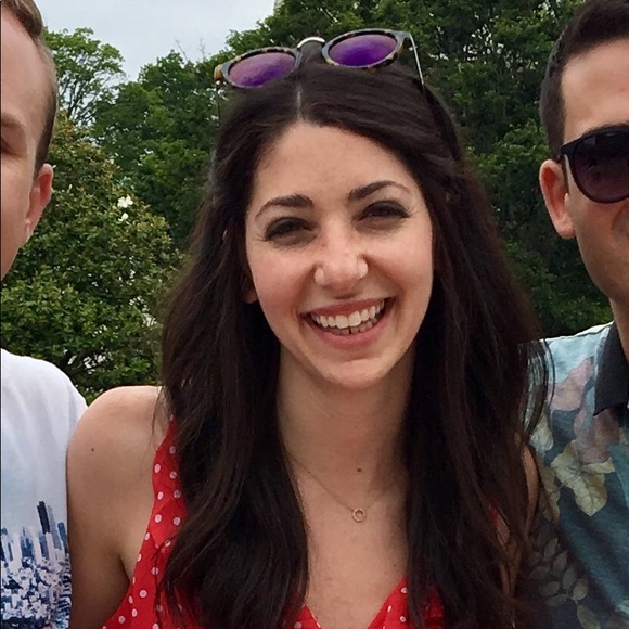 Meet your Posher, Samantha - Picture 1 of 1